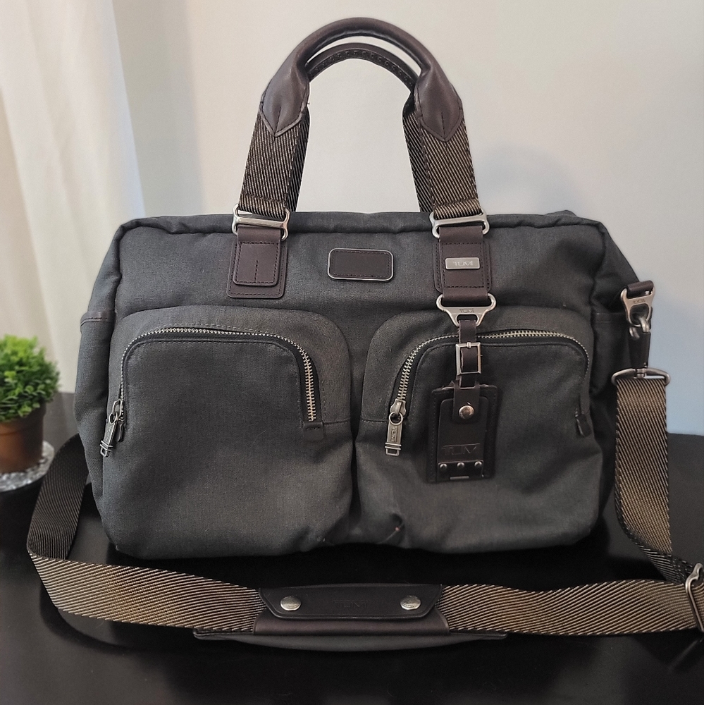 Tumi Everett Essential Tote Crossbody Business Bag Ballistic Nylon